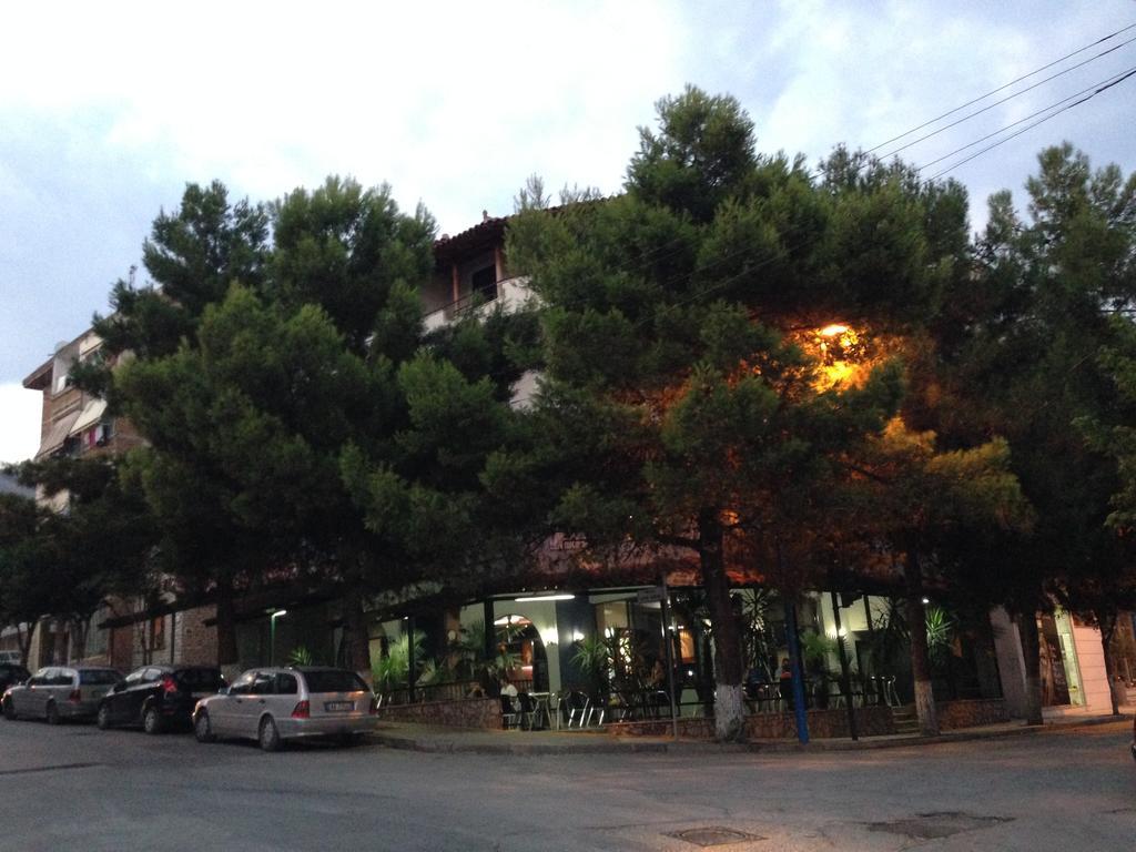 Joy Hotel Саранда Экстерьер фото