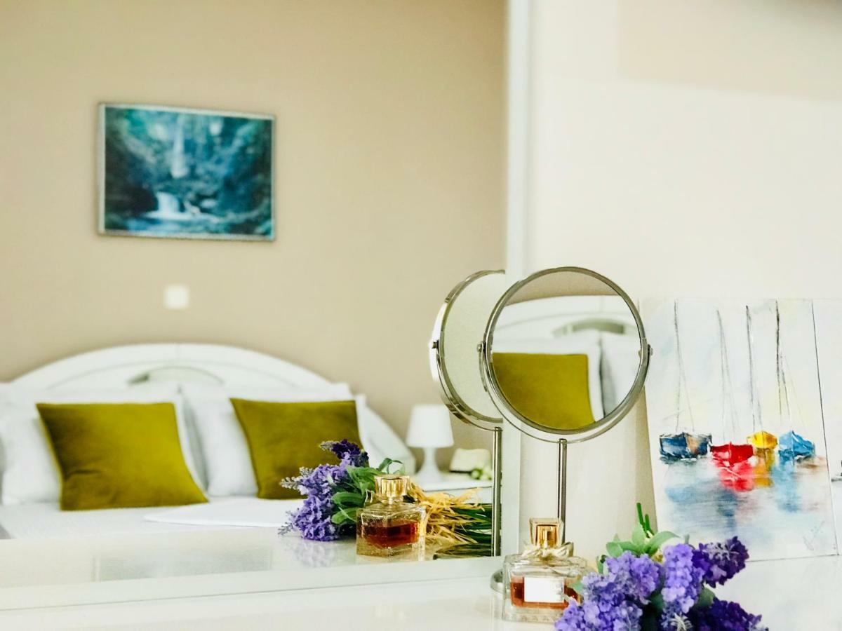Joy Hotel Саранда Экстерьер фото