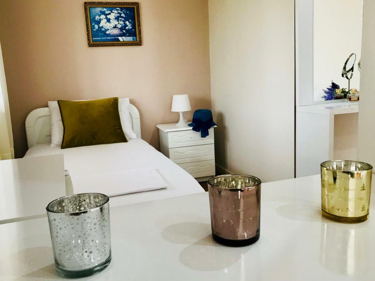 Joy Hotel Саранда Экстерьер фото