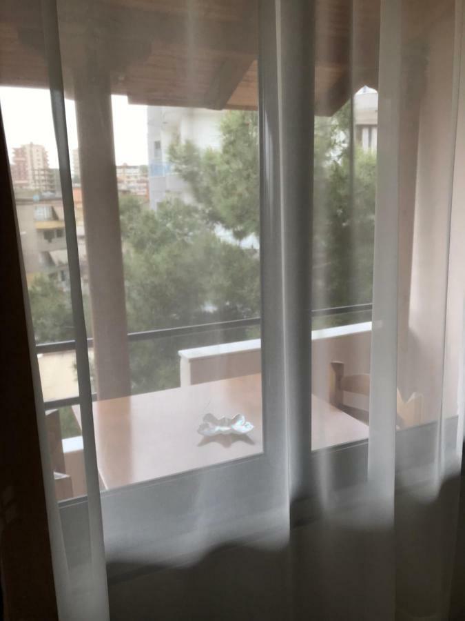 Joy Hotel Саранда Экстерьер фото