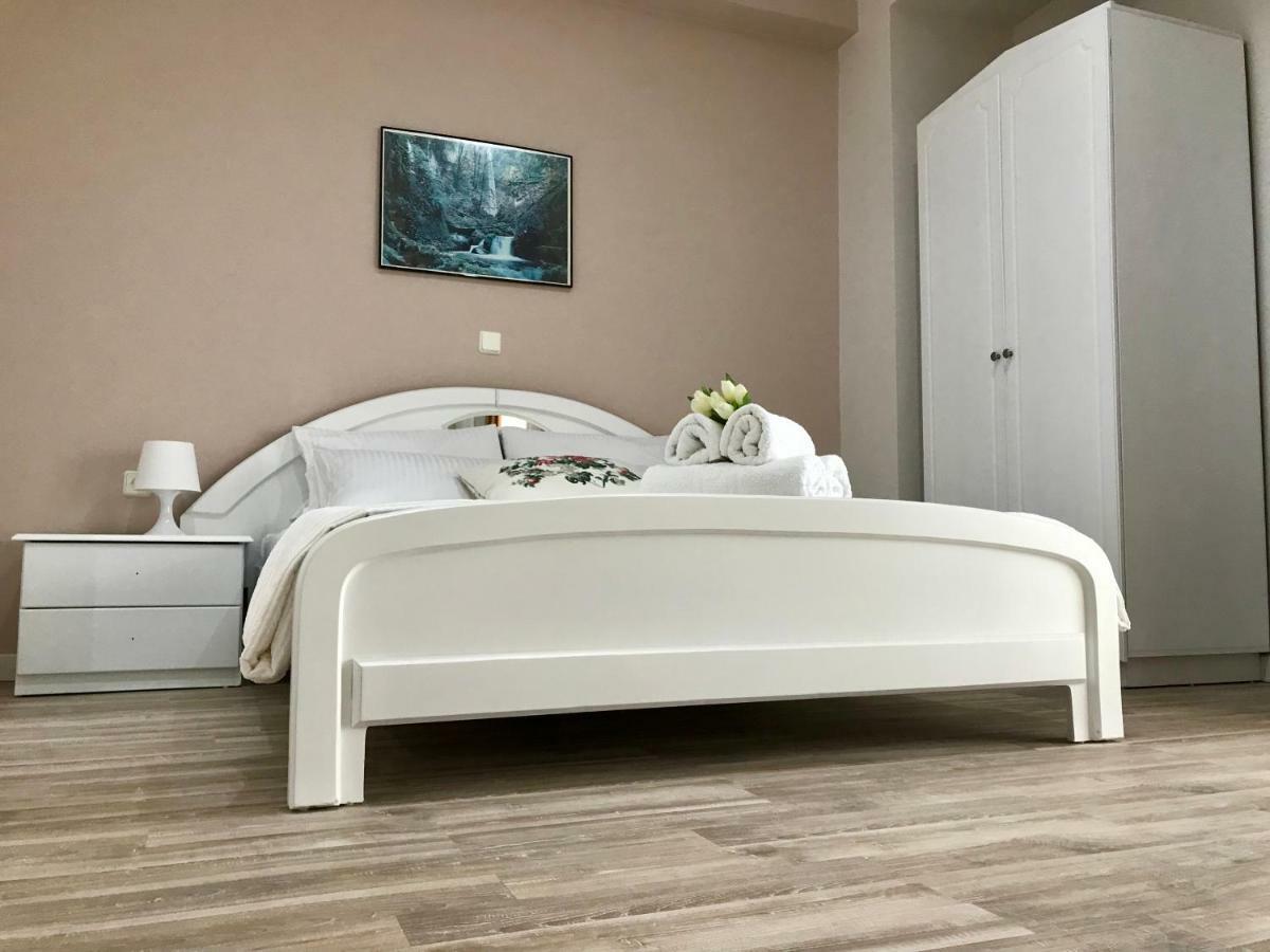 Joy Hotel Саранда Экстерьер фото