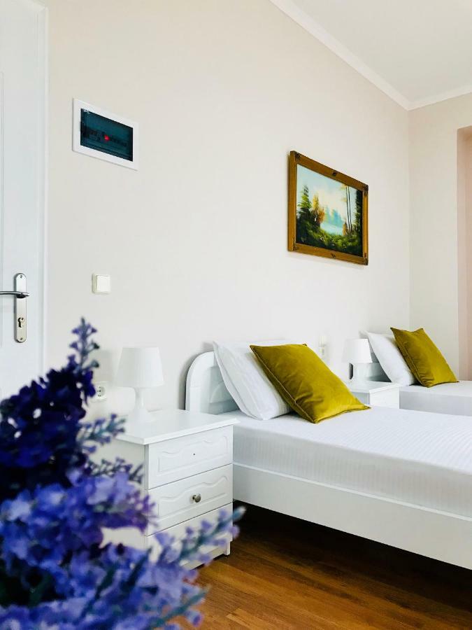 Joy Hotel Саранда Экстерьер фото