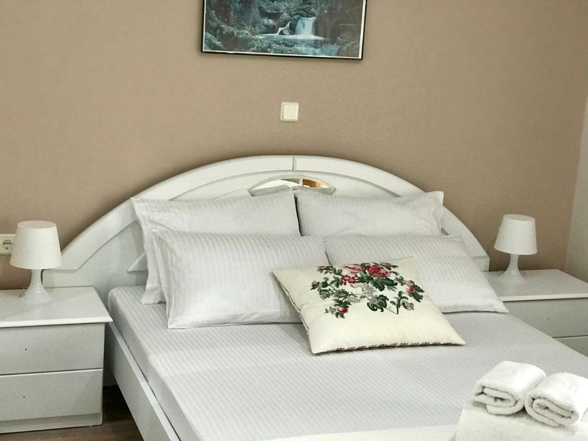 Joy Hotel Саранда Экстерьер фото