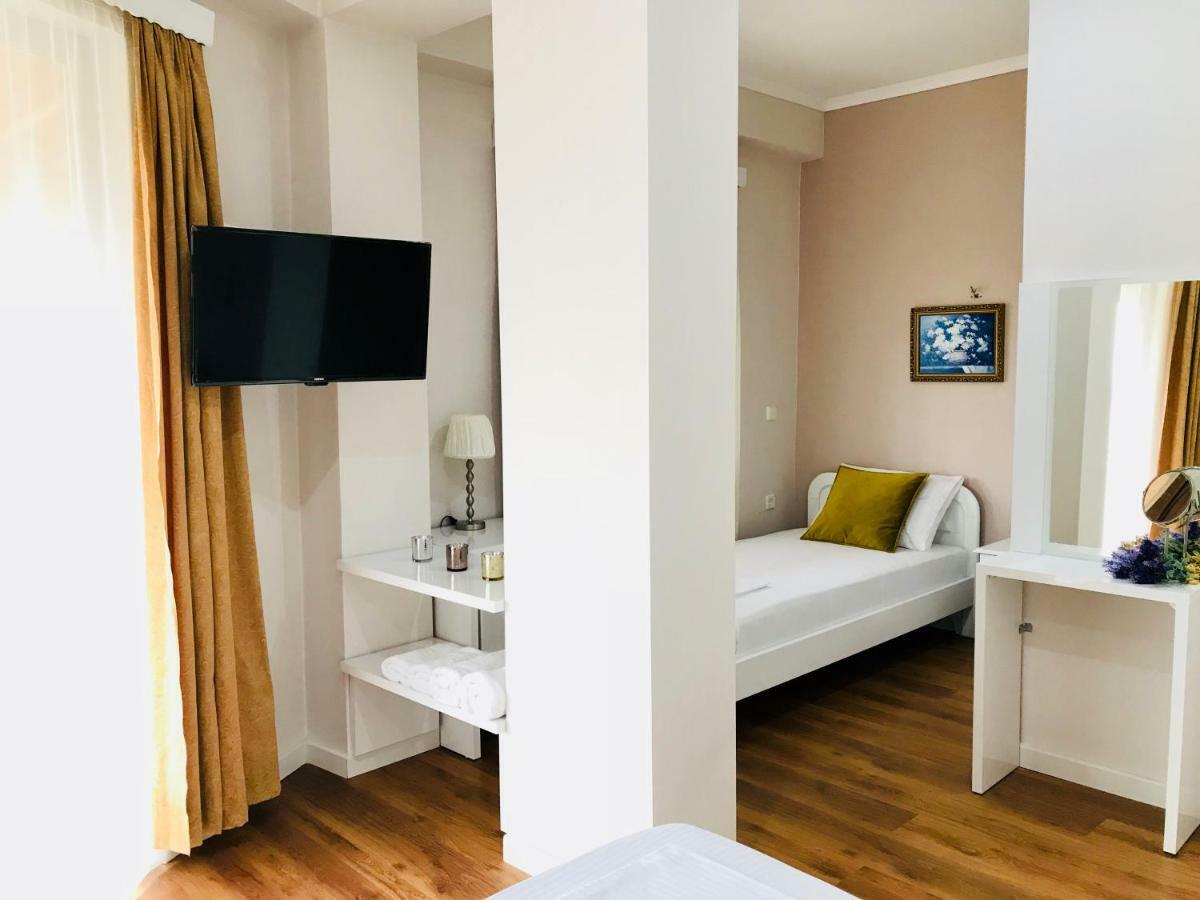 Joy Hotel Саранда Экстерьер фото