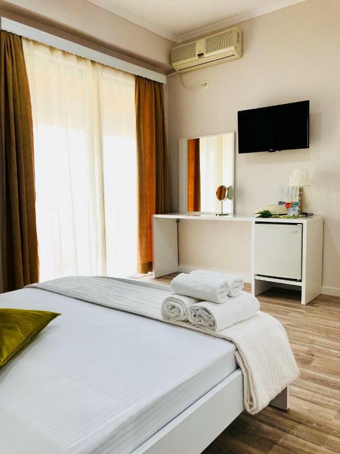 Joy Hotel Саранда Экстерьер фото